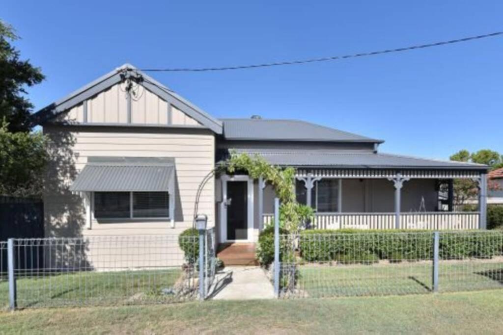 Jasmine Cottage Aberdare Exterior photo